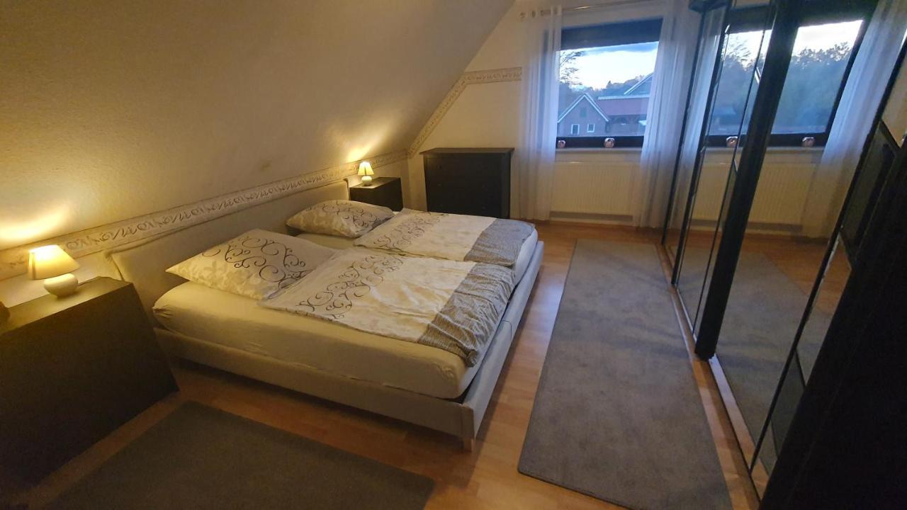 Ferienwohnung Hahnentange 라우더펜 외부 사진